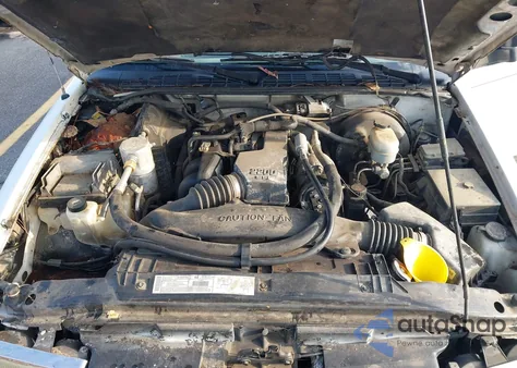 2001 Chevrolet S-10 Ls z USA, uszkodzony, nr VIN 1GCCS195018252152